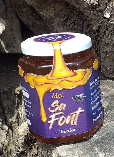 Miel de algarrobo de Mel Sa Font. Origen Mallorca